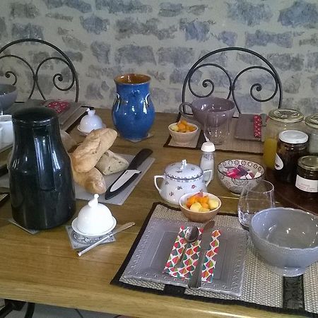 Au Rendez Vous De L'Auxois B&B Essey Bagian luar foto