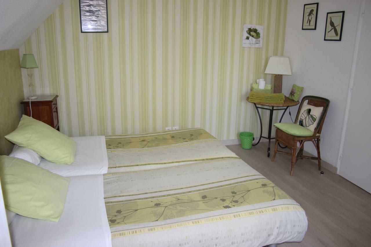 Au Rendez Vous De L'Auxois B&B Essey Ruang foto