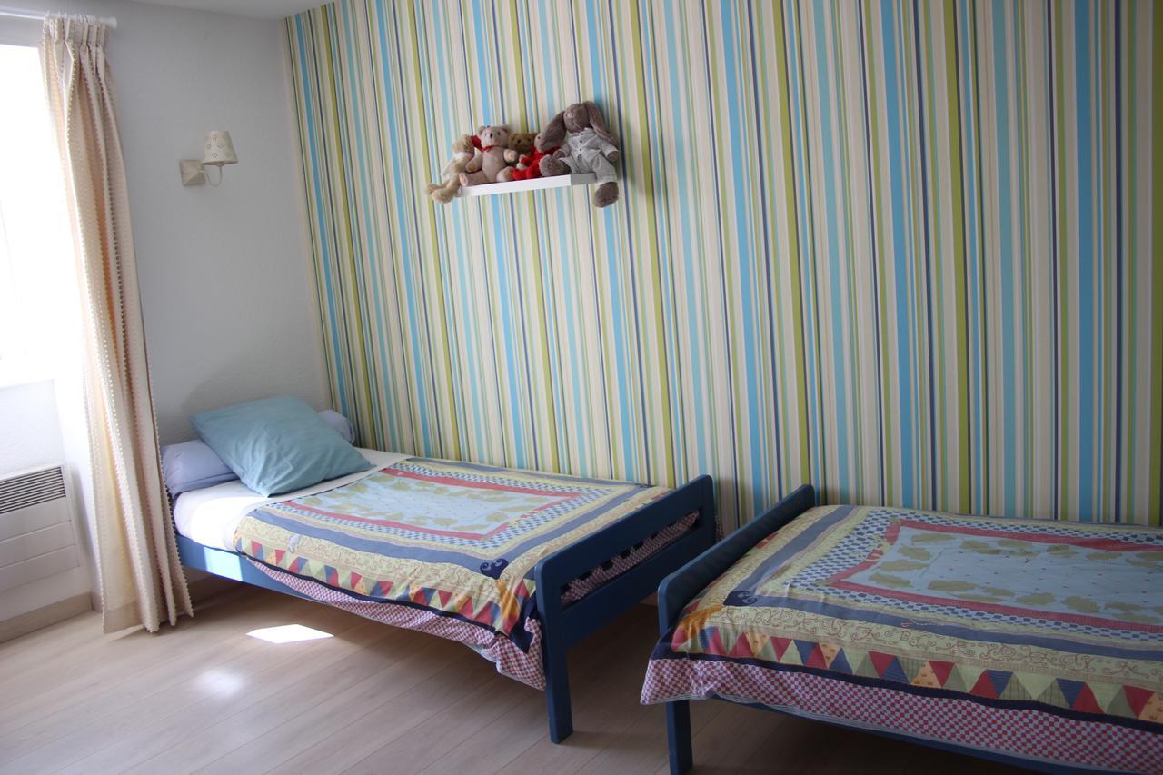 Au Rendez Vous De L'Auxois B&B Essey Ruang foto